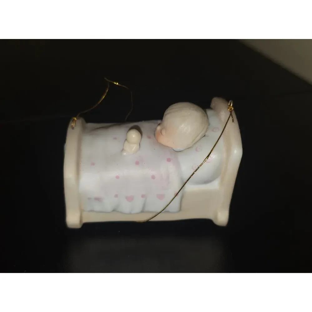 Precious Moments 1983 Porcelain Ornament -Blessed Are‎ The Pure In Heart E0518
